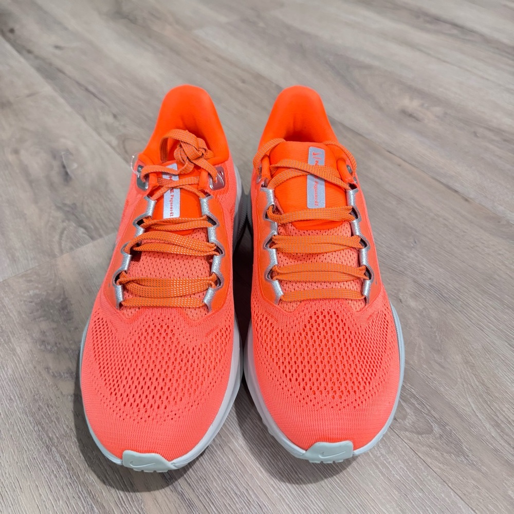 Size 7.5 - Nike Air Zoom Pegasus 41 Premium Hyper Crimson - Picture 2 of 6